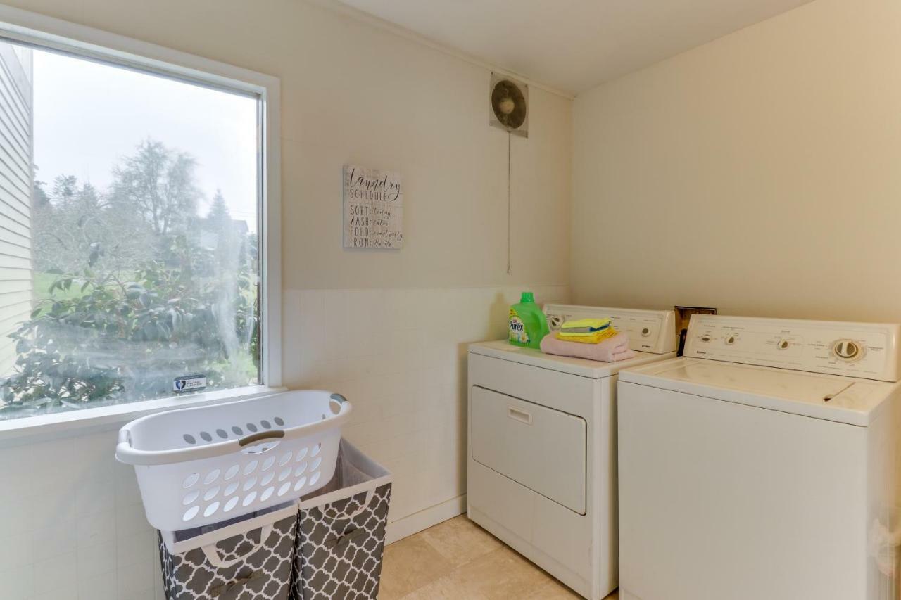 Bay Street Oasis Villa Port Orchard Exterior photo