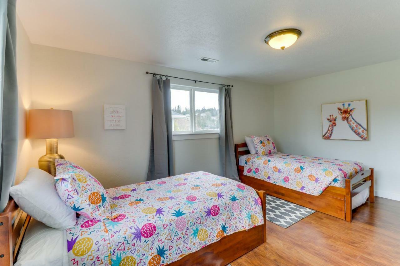 Bay Street Oasis Villa Port Orchard Exterior photo